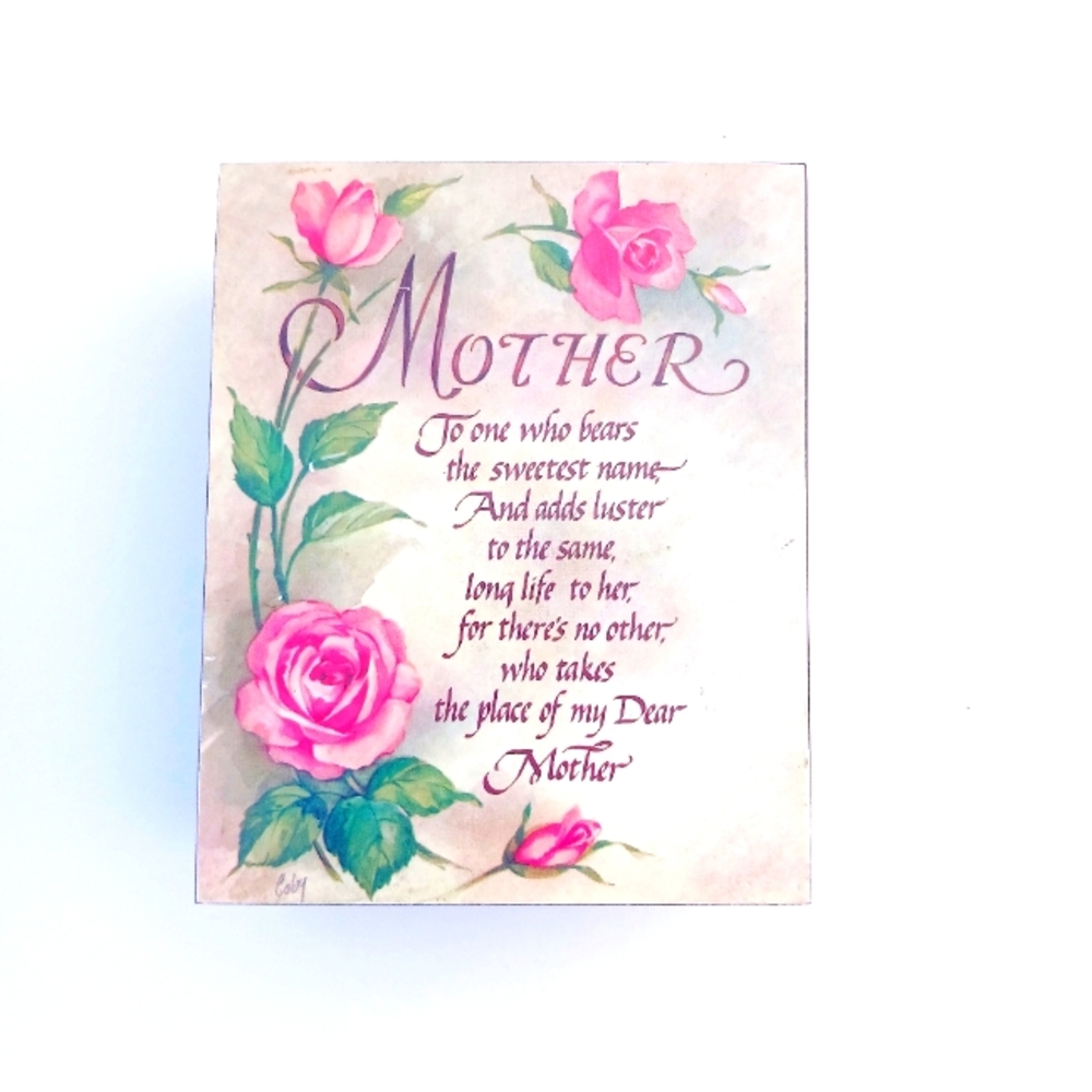 MOTHER CEDAR TRINKET BOX vintage Wood souvenir Roses Floral Pink Cream Green